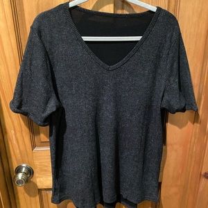 Gray Relaxed V-Neck Short Sleeve Tee